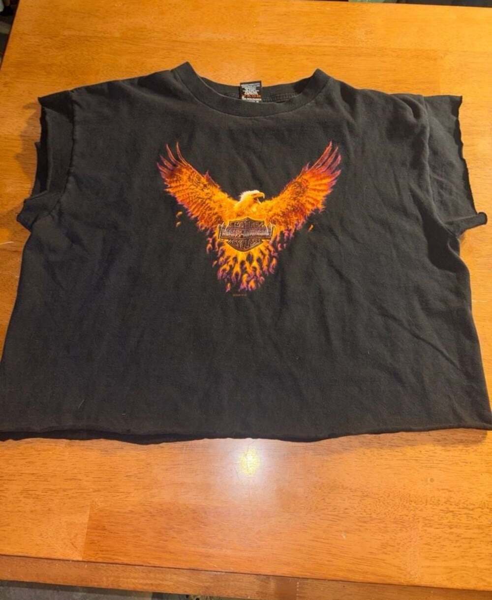Vintage 1998 Harley-Davidson Flaming Eagle Crop Top T-Shirt XL
